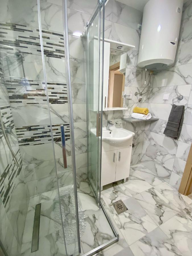 Wild Beauty - Krimovica Apartment Budva